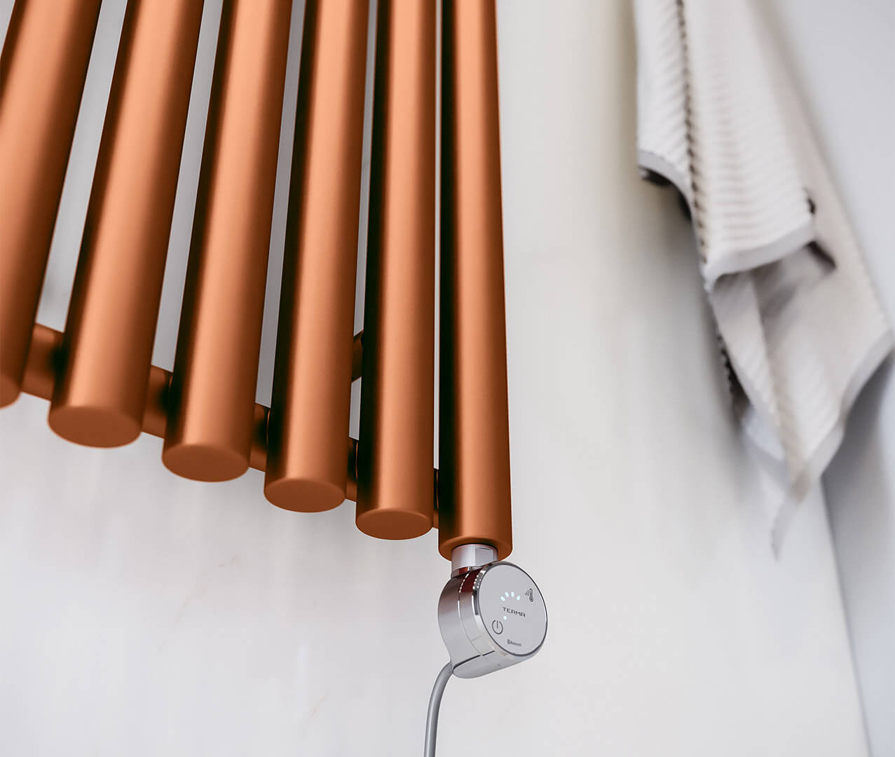 Levanto Vertical Electric Radiator True Copper Controls Image